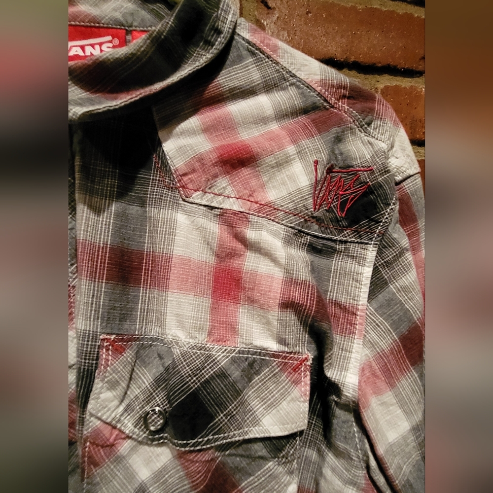Vans snap shirt. VANS!